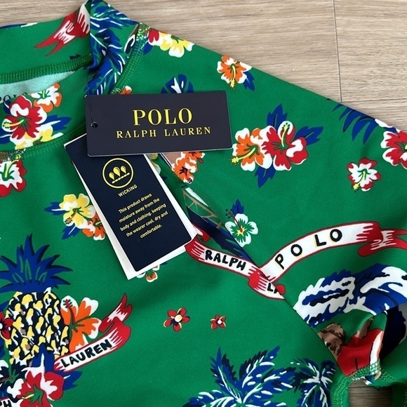 Polo Ralph Lauren
Boys' Polo Surfer Bear Performance Rash Guard - Picture 6 of 8